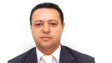 خارج الإطار :الشباب والمعنى الحقيقي للكرامة