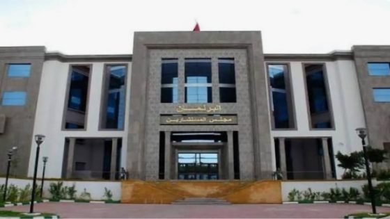 لجنة التعليم والشؤون الثقافية والاجتماعية بمجلس المستشارين تصادق على مشروع قانون إعادة تنظيم المجلس الوطني للصحافة