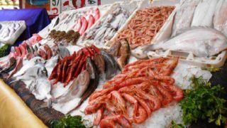  المواطن المغربي تحت رحمة التهاب أسعار السمك