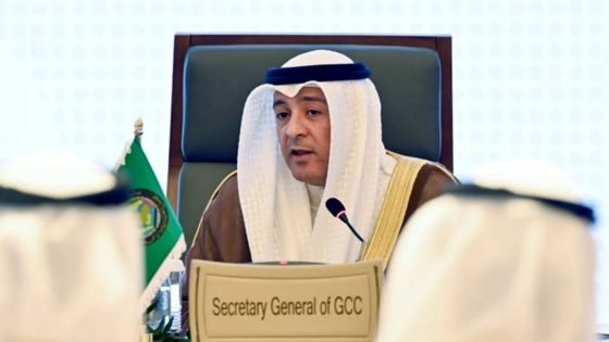 الأمين العام لمجلس التعاون يدعو الدول العربية إلى دعم مشروع قرار خليجي بمجلس الأمن لإدانة الاعتداءات الإيرانية