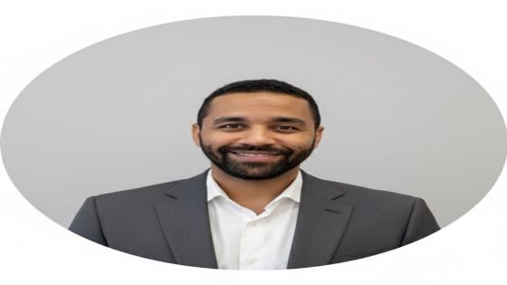 الطالب الباحث محمد البوزيدي يناقش رسالة الماجستير بجامعة لشبونة حول التحولات في المجتمع اليهودي بالمغرب بعد القرن الخامس عشر