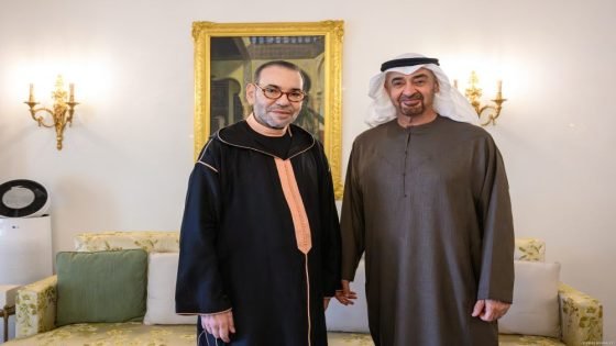 جلالة الملك محمد السادس وصاحب السمو الشيخ محمد بن زايد آل نهيان  يتباحثان  حول مختلف القضايا والتحديات التي تعرفها الساحة الدولية